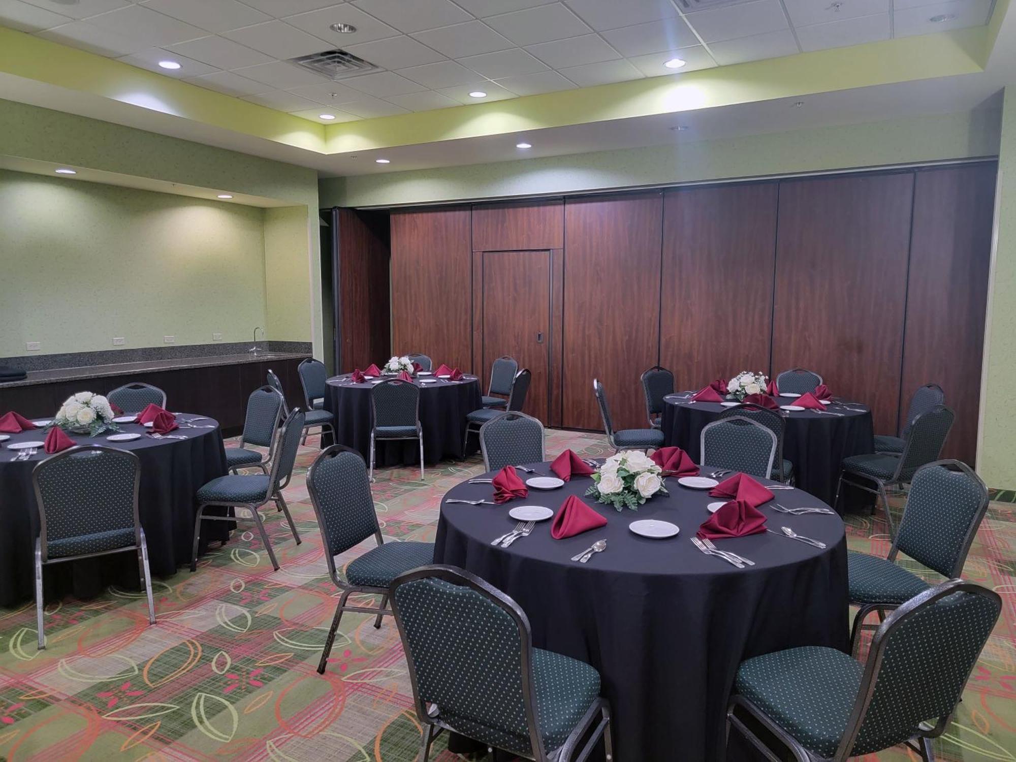 Holiday Inn Garland By Ihg Exteriér fotografie